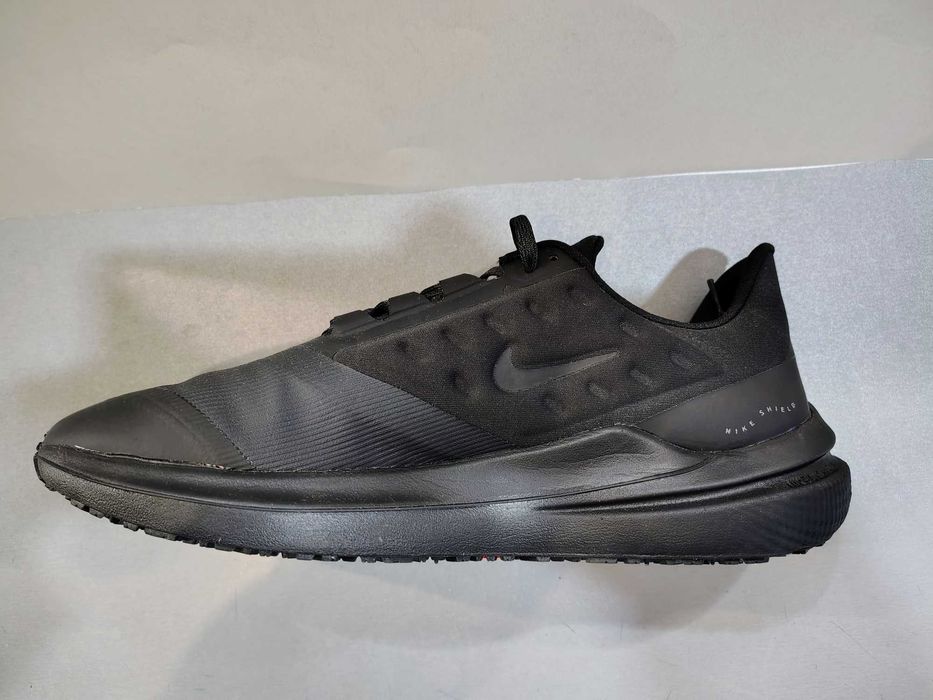 Nike Shield Waterproof N44,45,45,5,47.Mаратонки с мембрана.