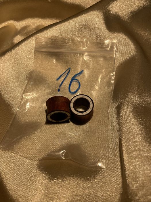 Флеш- обеци различни размери