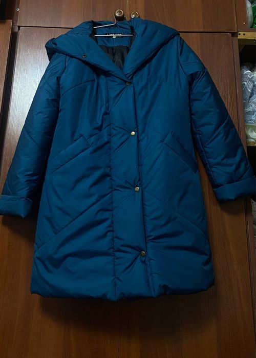 Продается куртка новая