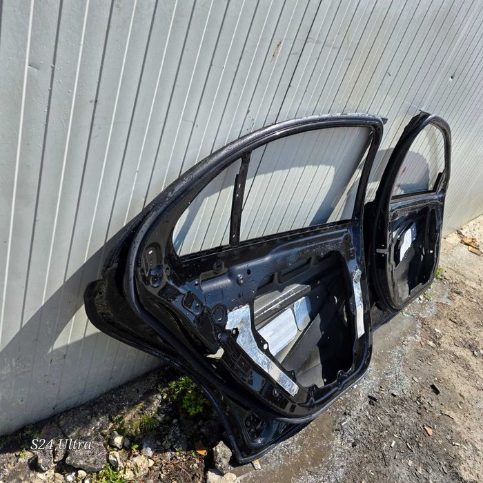 лява врата Mercedes S-class W223