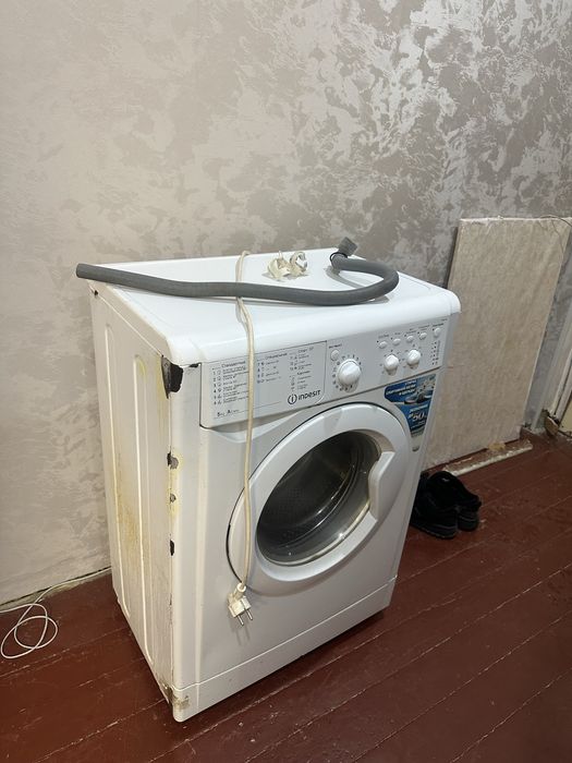 Продам машинку рабочую! Самовывоз!