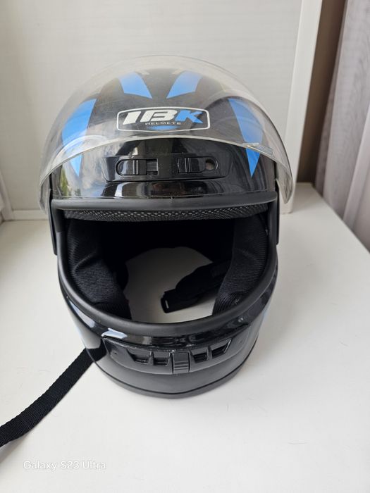 Продам шлем почти новый