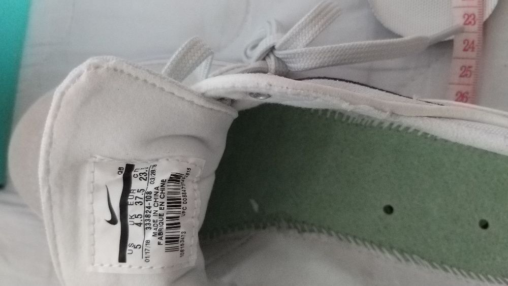 маратонки/гуменки Nike