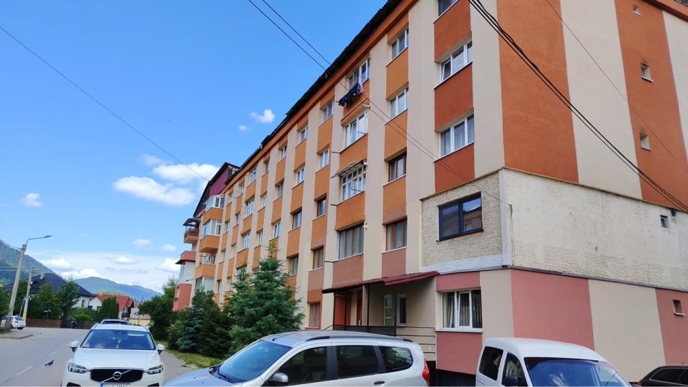apartament cu 2 camere decomandat, pe molidului