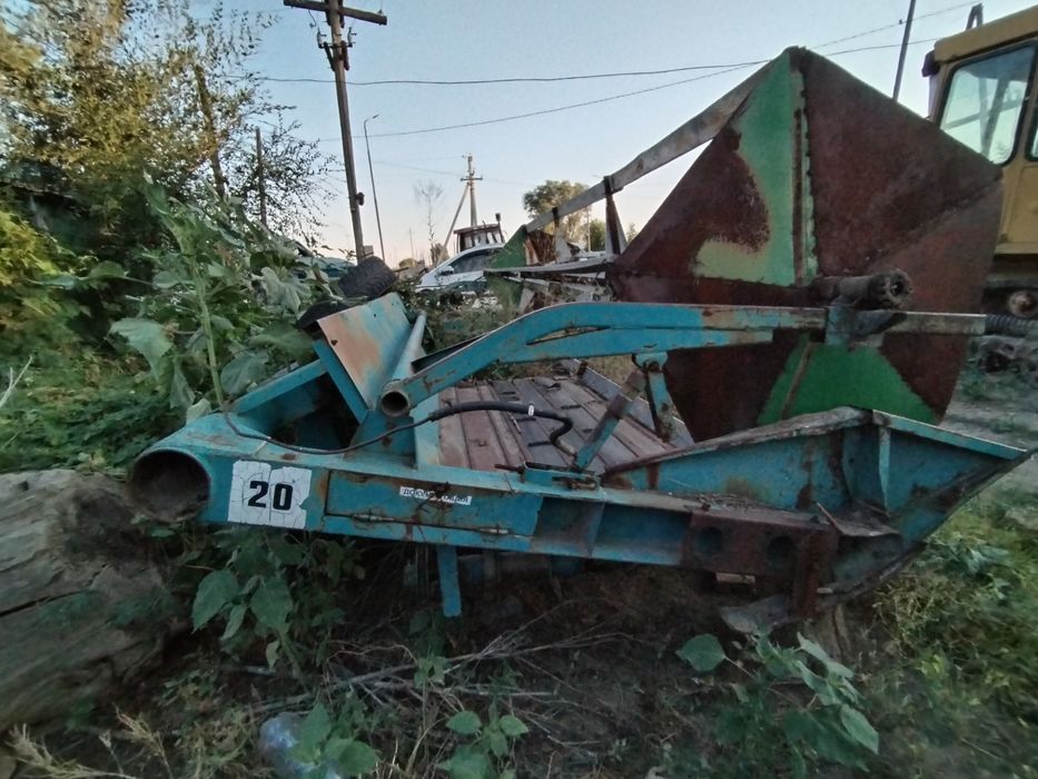 продам жатку 5м. в хорошом сос