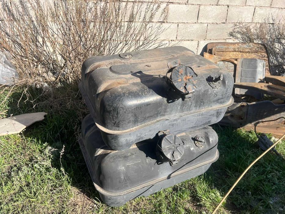 Зил на запчасти .