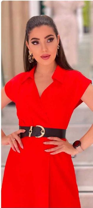 Платье длины миди