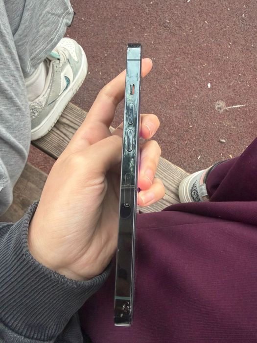 iphone 13 pro.