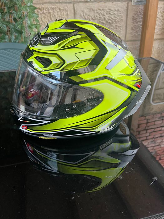Мото Каска Shoei