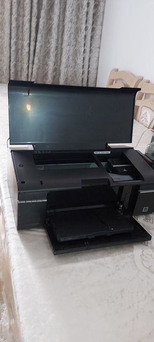 Epson L800 принтер