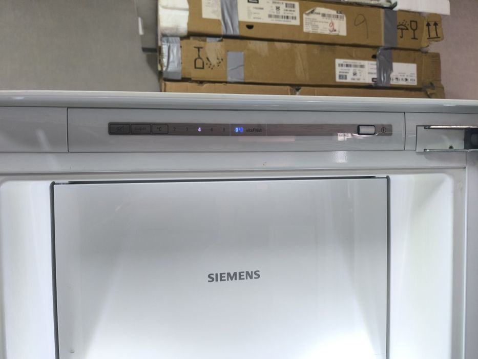 Хладилник Siemens KI40FP60 - За вграждане