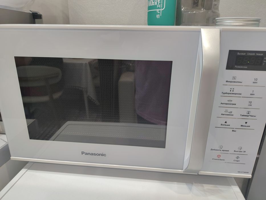 Продам микроволновку Panasonic