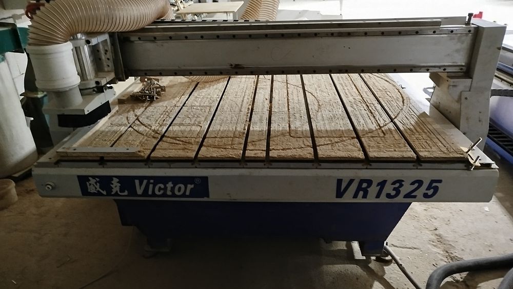 Фрезерный станок с ЧПУ