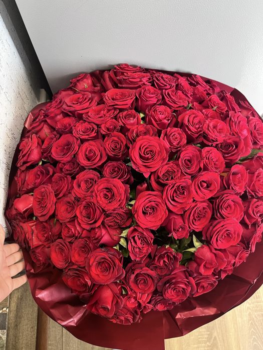 Свежие цветы для подарков