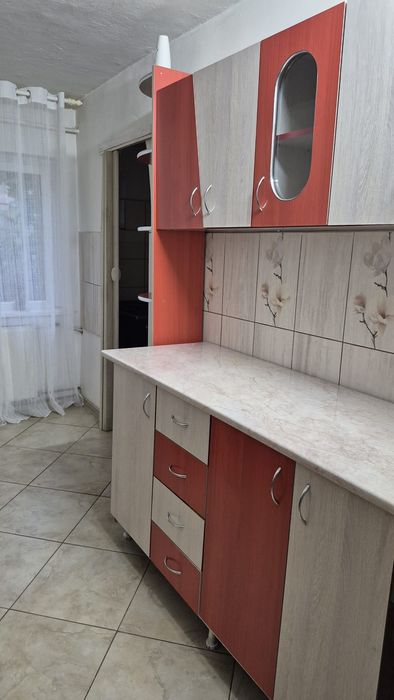 Apartament de inchiriat