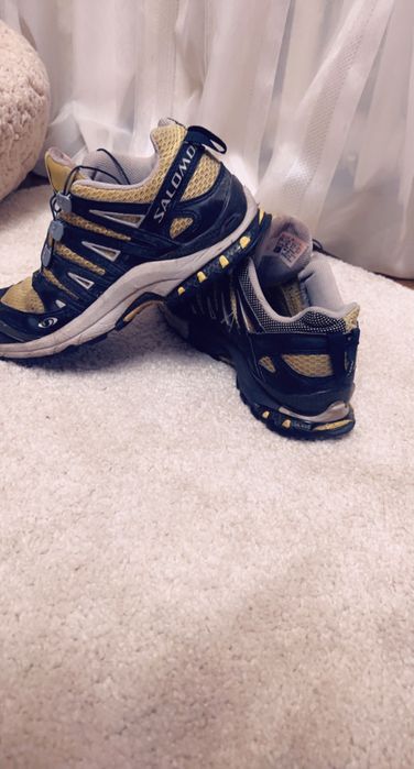 Adidasi Salomon masura 37/38