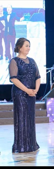 Продам Платье нарядное