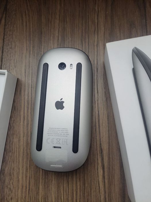 iPhone mishka  sotiladi