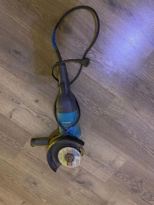 Болгарка строительная