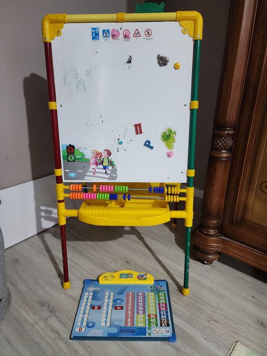 Продам доска магнитная мольберт  детский