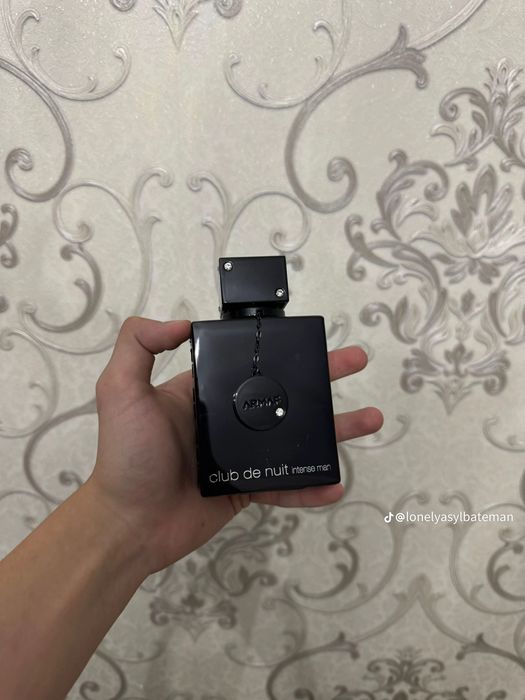 Продаю духи оригинальные