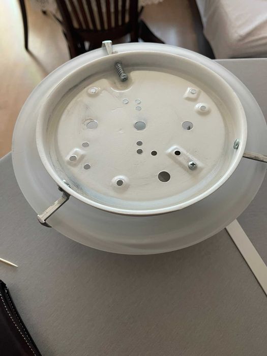 Плафони стъклени 1 х Е27