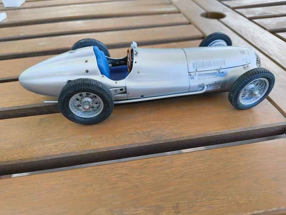 Колекционерски модел CMC Mercedes-Benz W154 (1938) 1:18