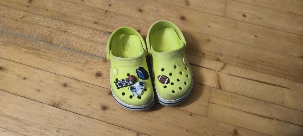 детская обувь crocs