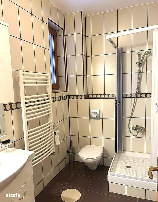 Vila 300 mp | 8 Camere | Ideala Birouri, Clinica sau Afterschool | Tei
