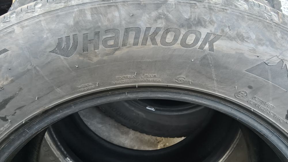 Cauciucuri 235 60 r18 Hankook iarna