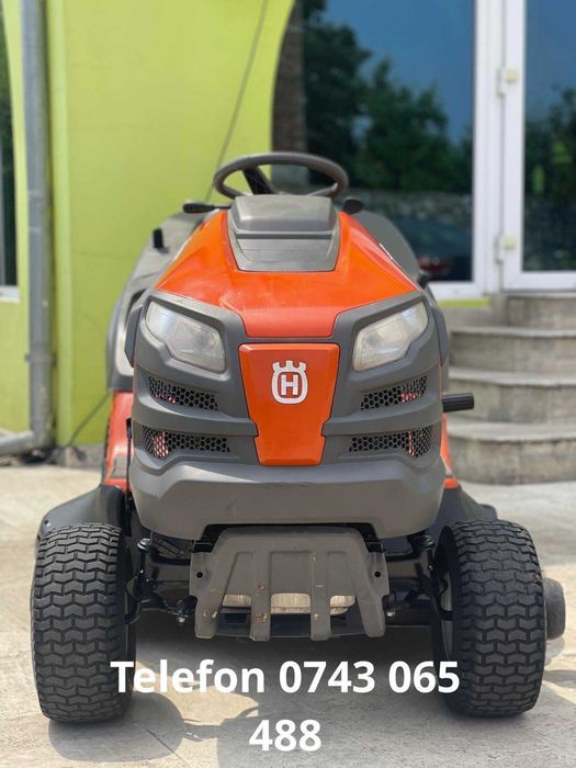 Tractoras de tuns iarba Husqvarna tc