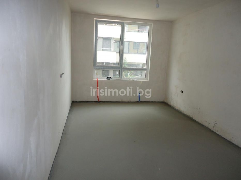 Продава тристаен, €197500, 101кв.м. в Красна поляна