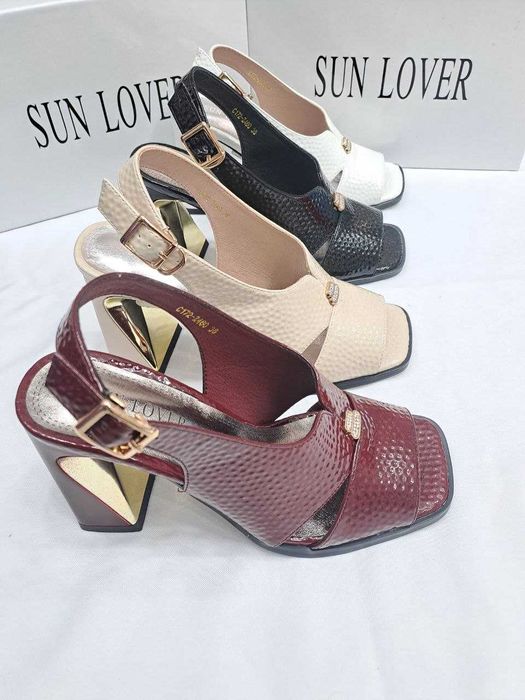 Женские босоножки. Отличного качества, безумно красивые и удобные.