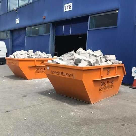 Контейнери за строителни и битови отпадъци в гр.София