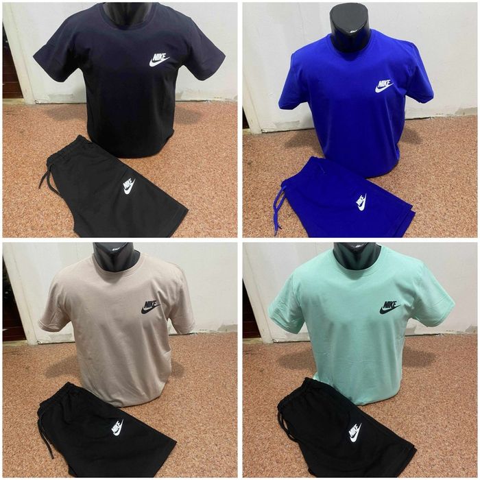 Compleu barbati diferite culori