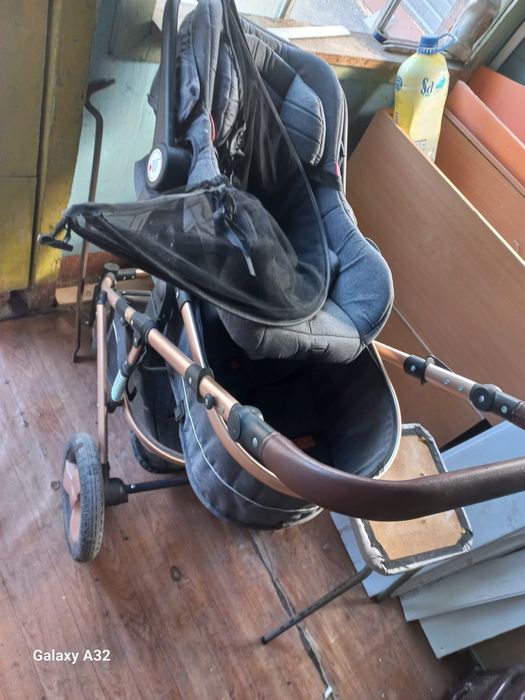 Детская коляска -трансформер б/у