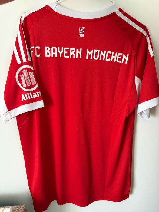 Tricou Bayern Munchen sezonul nou fotbal