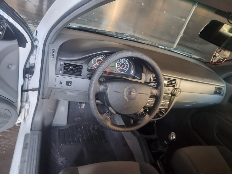 lacetti sotiladi holati zor