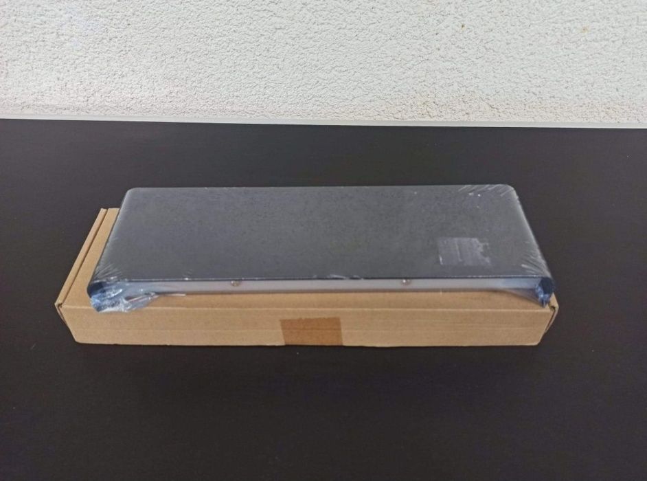 Aplica de perete lumina led design modern cu lumina in 2 directii