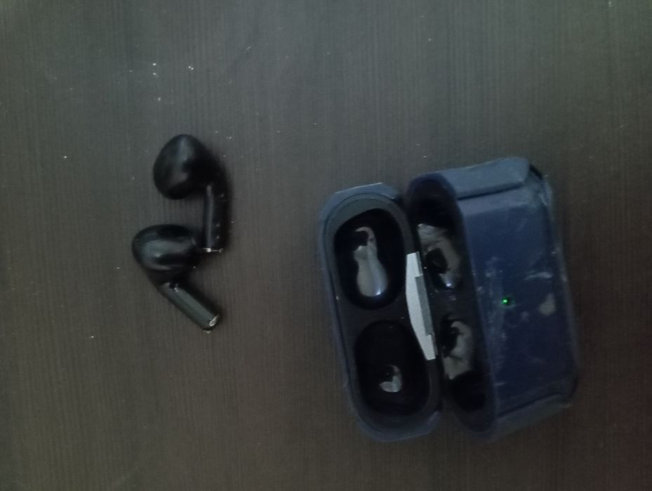 Продам  наушники