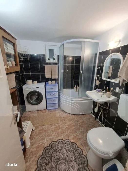 Casa 4 camere, 100 mp, teren 1200 mp, zona Roma