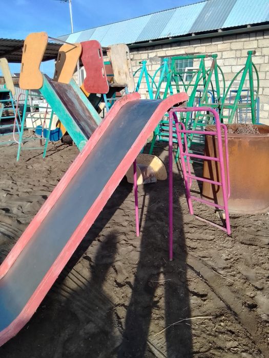 Продам детские горки