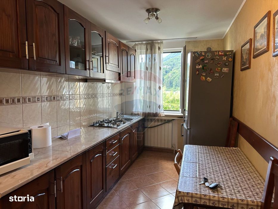 Apartament în zona Alimentara 28
