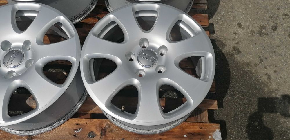 18 цола 5 х 130 мм АУДИ Кю7 / Порше Кайен / Фолксваген Туарег