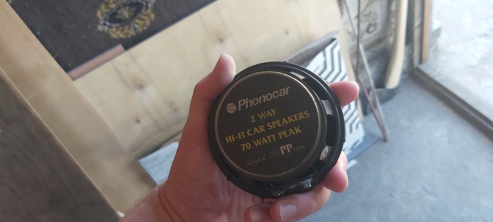 Продам оригинальные динамики