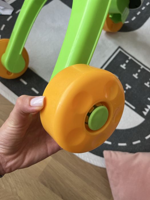 Бебешки уолкър Fisher Price