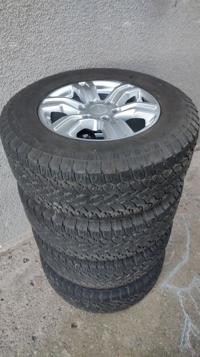 Anvelopele BF Goodrich mai multe dimensiuni R15,R16,R17,R18 și jante