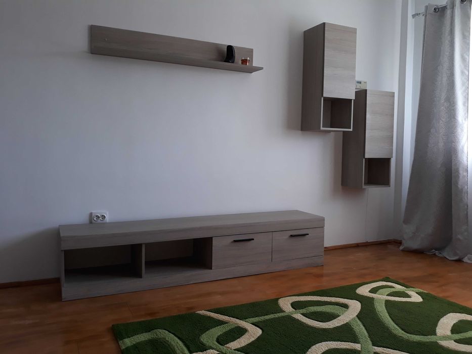 Direct proprietar inchiriez garsoniera fara intermediari 40.5 mp locuibili