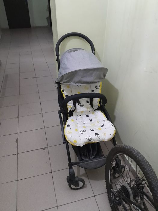 Продам коляску, детям до 3-4 года