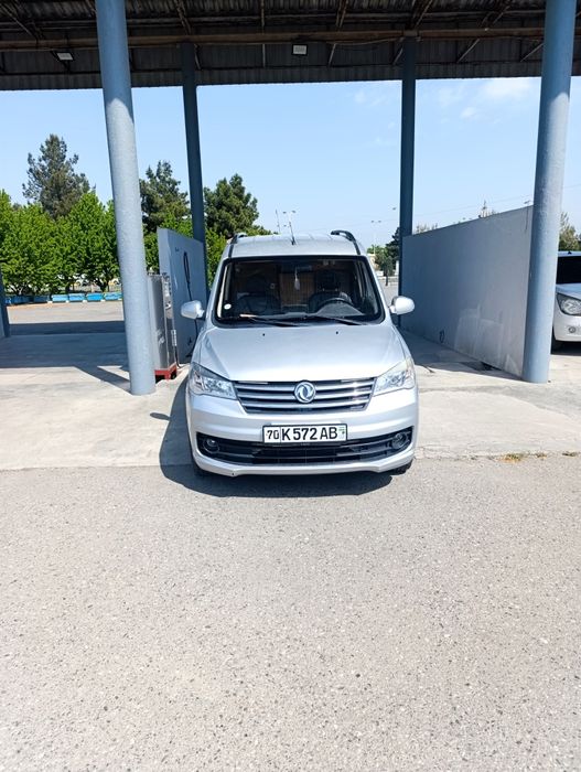 Dongfeng Glory 330s arenda vikub